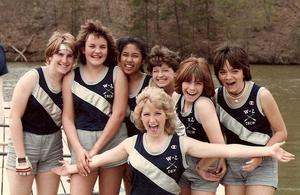 women's freshman eight 1984